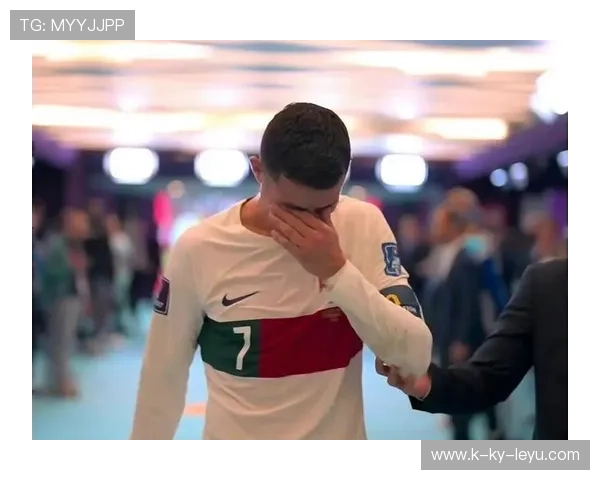 C罗拼尽全力，葡萄牙再战世界杯，冲击最后一冠